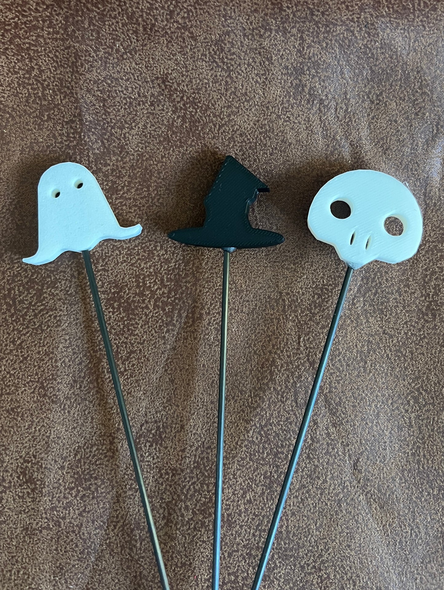 Halloween flick sticks